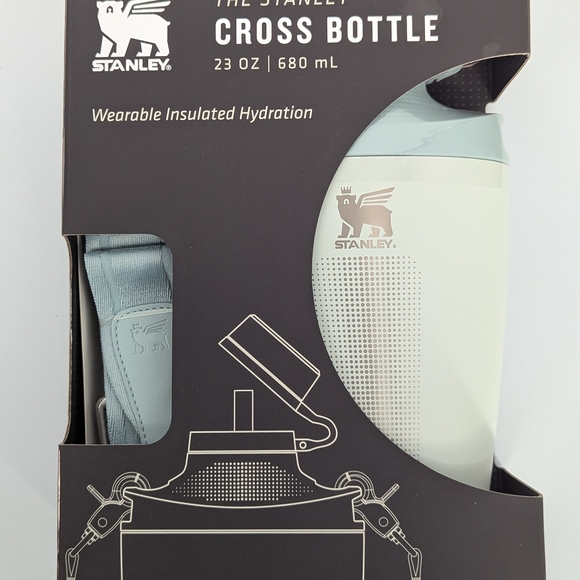 The Stanley Cross Bottle 23 OZ travel water bottle sports gift color mist new - Picture 6 of 9